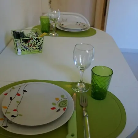 Studio Merville-franceville-plage, 1 Piece, 2 Personnes - Fr-1-465-14 メルヴィル・フランスヴィル・プラージュ